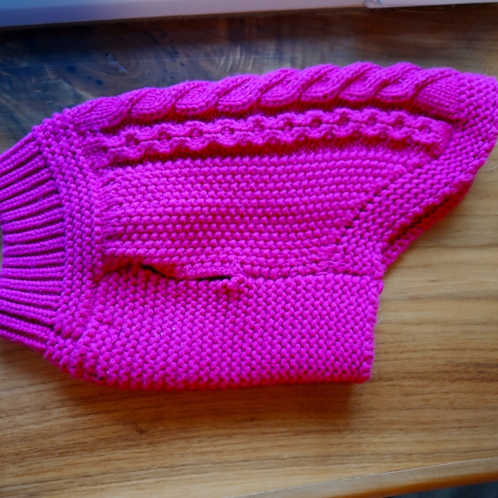 Max Studio Pet Cable cardigan sweater